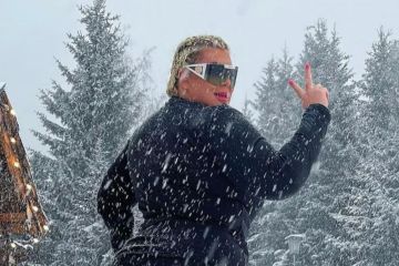 Gemma Collins sieht schlanker denn je aus, als sie während des Skiurlaubs im Neoprenanzug posiert