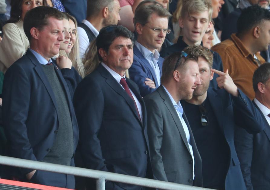 Southampton-Besitzer sind Berichten zufolge bereit, einen dritten Club zu kaufen