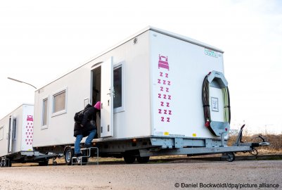 „Kreative Lösungen“ für ein Flüchtlingswohnproblem in Hamburg