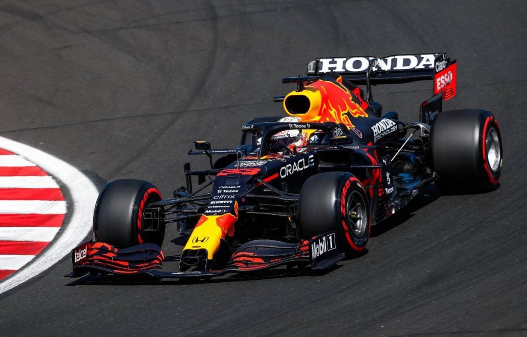 Honda weigert sich, Red Bull komplett zu streichen, da der Konstrukteur, der die Meisterschaft gewonnen hat, weiterhin Spuren hinterlässt