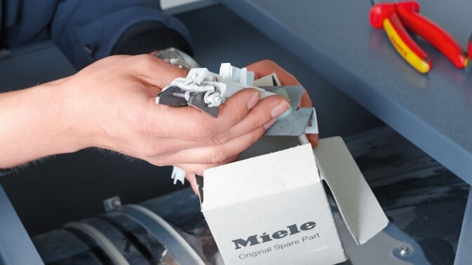 Miele Ersatzteile: Original oder passende Alternative wählen?
